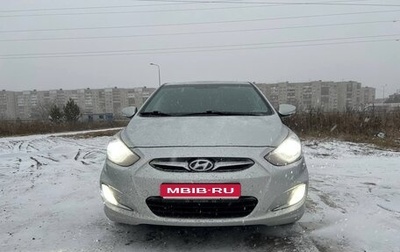 Hyundai Solaris II рестайлинг, 2011 год, 750 000 рублей, 1 фотография