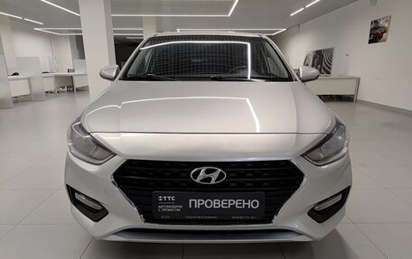 Hyundai Solaris II рестайлинг, 2017 год, 943 000 рублей, 2 фотография