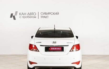 Hyundai Solaris II рестайлинг, 2015 год, 870 000 рублей, 10 фотография