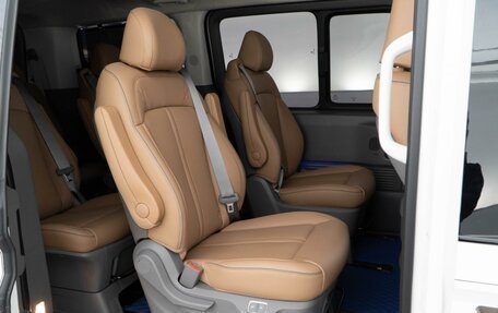 Hyundai Staria, 2024 год, 6 398 097 рублей, 9 фотография