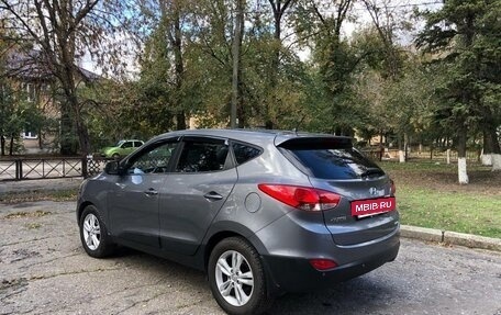 Hyundai ix35 I рестайлинг, 2013 год, 1 290 000 рублей, 4 фотография