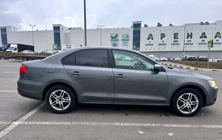 Volkswagen Jetta VI, 2012 год, 680 000 рублей, 5 фотография