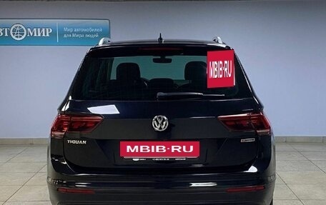 Volkswagen Tiguan II, 2018 год, 2 312 000 рублей, 6 фотография