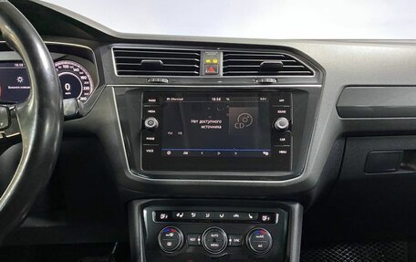 Volkswagen Tiguan II, 2018 год, 2 312 000 рублей, 20 фотография