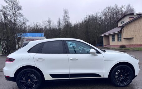 Porsche Macan I рестайлинг, 2017 год, 4 300 000 рублей, 4 фотография