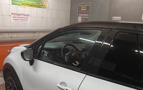 Renault Kaptur I рестайлинг, 2021 год, 1 650 000 рублей, 12 фотография