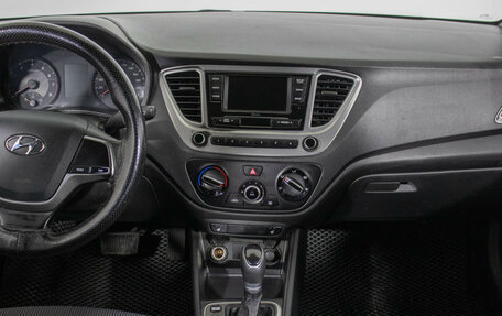 Hyundai Solaris II рестайлинг, 2021 год, 990 000 рублей, 14 фотография