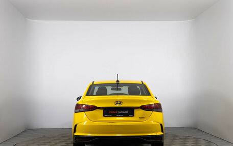 Hyundai Solaris II рестайлинг, 2021 год, 990 000 рублей, 6 фотография