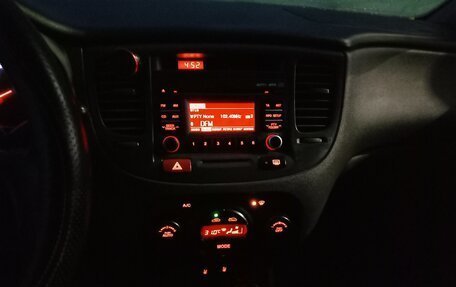 KIA Rio II, 2011 год, 620 000 рублей, 3 фотография