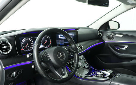 Mercedes-Benz E-Класс, 2016 год, 3 170 000 рублей, 13 фотография