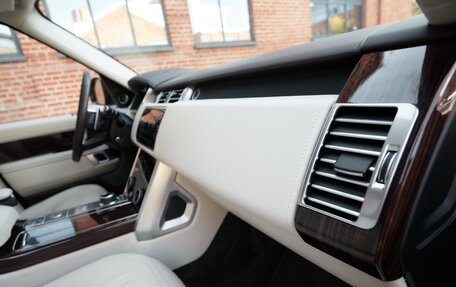 Land Rover Range Rover IV рестайлинг, 2020 год, 11 500 000 рублей, 19 фотография