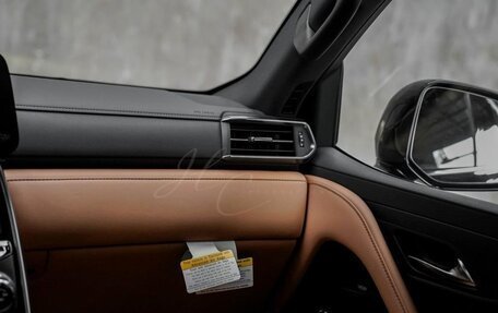 Lexus LX, 2025 год, 17 190 032 рублей, 16 фотография