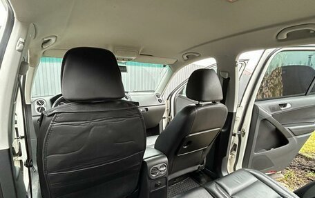 Volkswagen Tiguan I, 2010 год, 1 200 000 рублей, 11 фотография