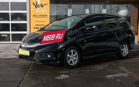 Honda Fit Shuttle I рестайлинг, 2013 год, 1 048 000 рублей, 2 фотография