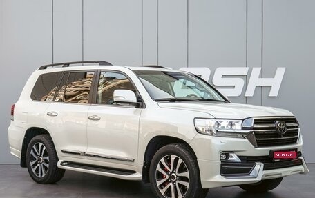 Toyota Land Cruiser 200, 2019 год, 8 900 000 рублей, 1 фотография