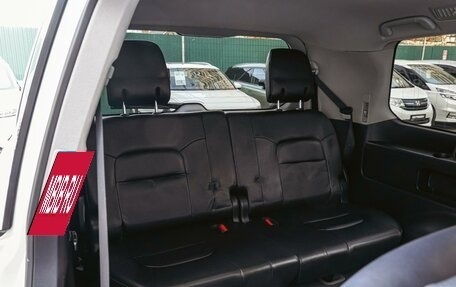 Toyota Land Cruiser 200, 2019 год, 8 900 000 рублей, 12 фотография