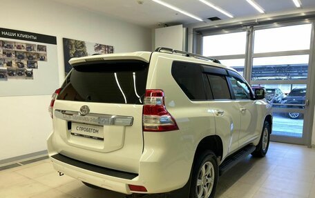 Toyota Land Cruiser Prado 150 рестайлинг 2, 2015 год, 3 599 000 рублей, 5 фотография