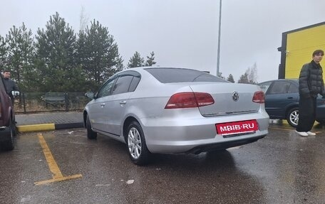 Volkswagen Passat B7, 2011 год, 870 000 рублей, 4 фотография