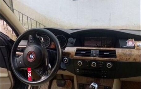 BMW 5 серия, 2007 год, 1 300 000 рублей, 8 фотография