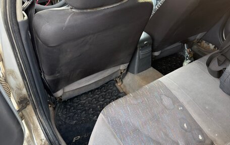 Nissan Primera II рестайлинг, 1998 год, 135 000 рублей, 28 фотография