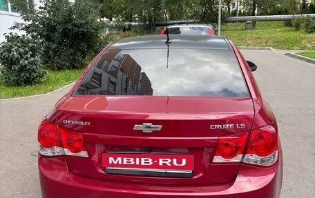 Chevrolet Cruze II, 2010 год, 450 000 рублей, 4 фотография