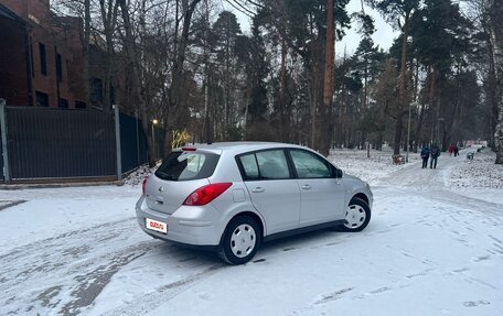 Nissan Tiida, 2010 год, 875 000 рублей, 3 фотография