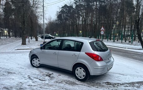 Nissan Tiida, 2010 год, 875 000 рублей, 6 фотография