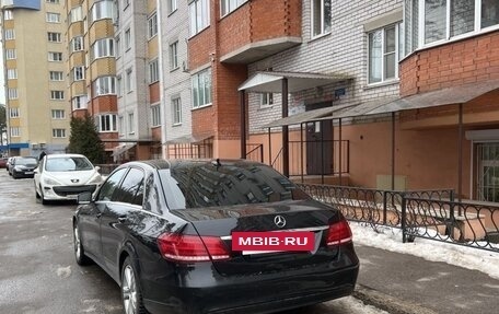 Mercedes-Benz E-Класс, 2013 год, 1 850 000 рублей, 6 фотография