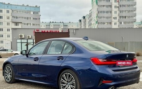BMW 3 серия, 2019 год, 2 550 000 рублей, 3 фотография