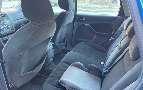 Ford Focus II рестайлинг, 2006 год, 379 000 рублей, 18 фотография