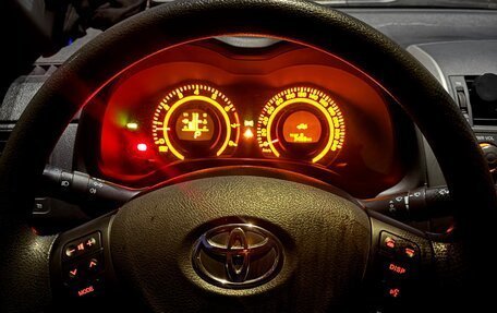 Toyota Corolla, 2009 год, 990 000 рублей, 10 фотография