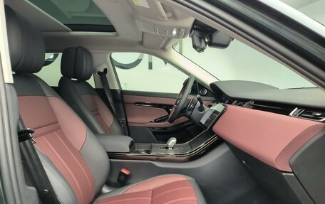 Land Rover Range Rover Evoque II, 2025 год, 6 720 000 рублей, 8 фотография