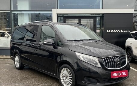 Mercedes-Benz V-Класс, 2014 год, 2 899 000 рублей, 3 фотография