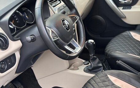 Renault Logan II, 2019 год, 1 295 000 рублей, 7 фотография