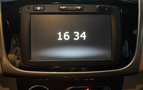 Renault Logan II, 2019 год, 1 295 000 рублей, 13 фотография