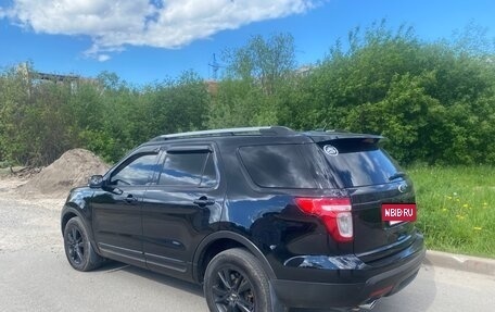 Ford Explorer VI, 2014 год, 2 600 000 рублей, 5 фотография