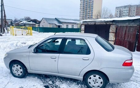 Fiat Albea I рестайлинг, 2008 год, 329 000 рублей, 3 фотография