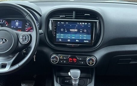 KIA Soul III, 2021 год, 1 780 000 рублей, 18 фотография