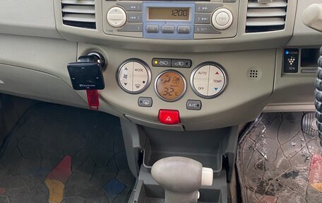 Nissan March III, 2004 год, 460 000 рублей, 12 фотография