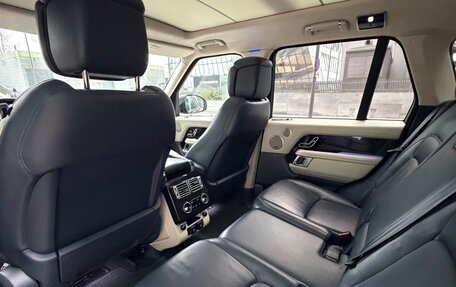 Land Rover Range Rover IV рестайлинг, 2019 год, 7 850 000 рублей, 6 фотография