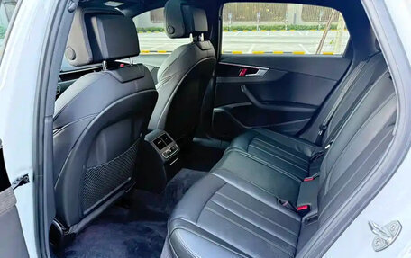 Audi A4, 2022 год, 2 840 855 рублей, 9 фотография