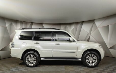 Mitsubishi Pajero IV, 2013 год, 2 098 000 рублей, 6 фотография