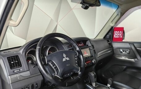 Mitsubishi Pajero IV, 2013 год, 2 098 000 рублей, 10 фотография