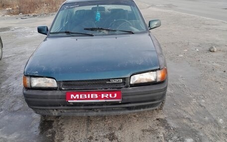 Mazda 323, 1994 год, 120 000 рублей, 1 фотография