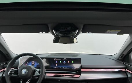 BMW 5 серия, 2025 год, 8 549 000 рублей, 9 фотография