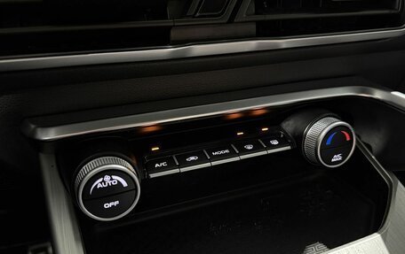 Geely Coolray I, 2022 год, 1 949 000 рублей, 17 фотография