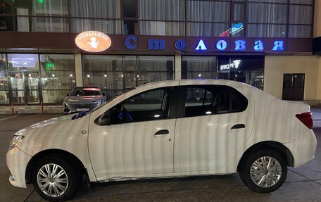 Renault Logan II, 2016 год, 380 000 рублей, 6 фотография