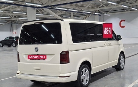 Volkswagen Multivan T6 рестайлинг, 2016 год, 2 999 950 рублей, 6 фотография