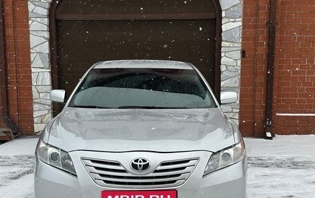 Toyota Camry, 2006 год, 900 000 рублей, 1 фотография