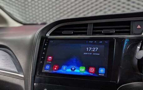 Honda Shuttle II, 2015 год, 1 299 000 рублей, 23 фотография